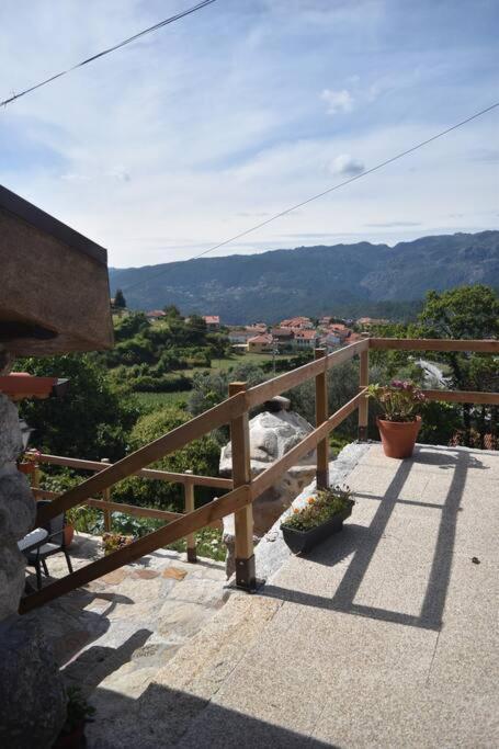 Casinha Estrela Da Encosta - Geres Villa Vieira do Minho Bagian luar foto