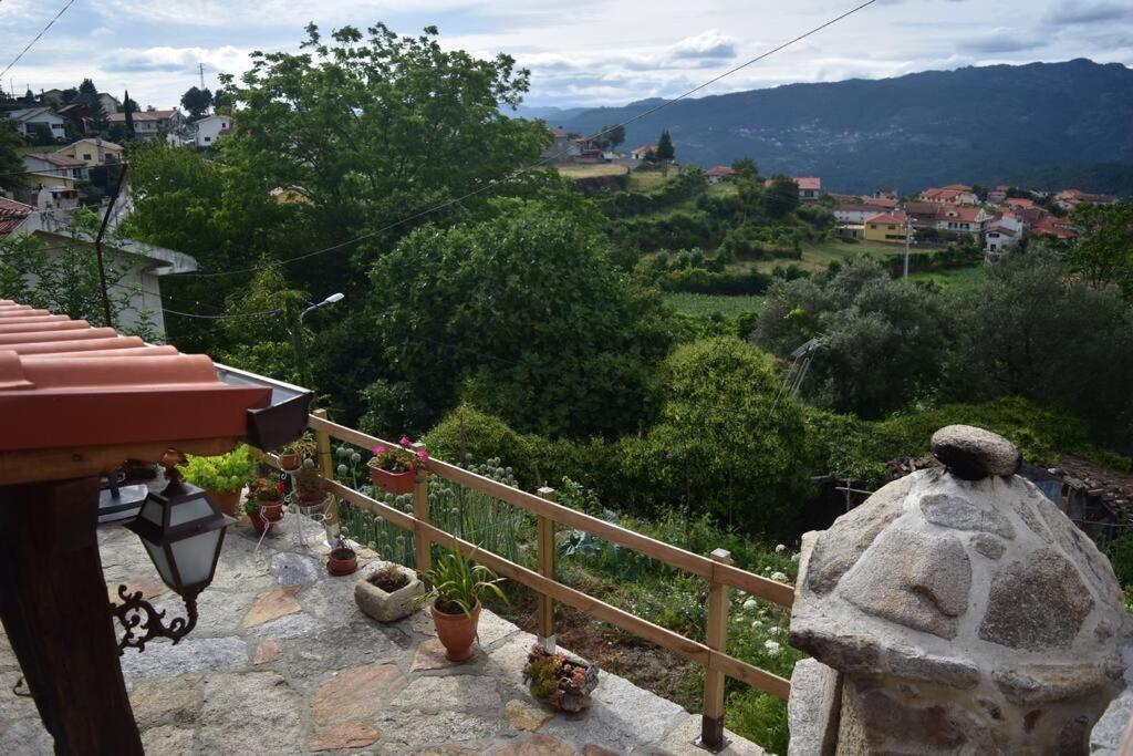 Casinha Estrela Da Encosta - Geres Villa Vieira do Minho Bagian luar foto